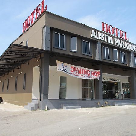 Hotel Austin Paradise - Taman Pulai Utama Секудаи Экстерьер фото