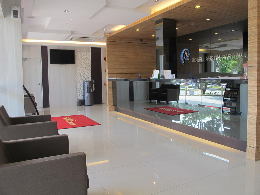 Hotel Austin Paradise - Taman Pulai Utama Секудаи Экстерьер фото