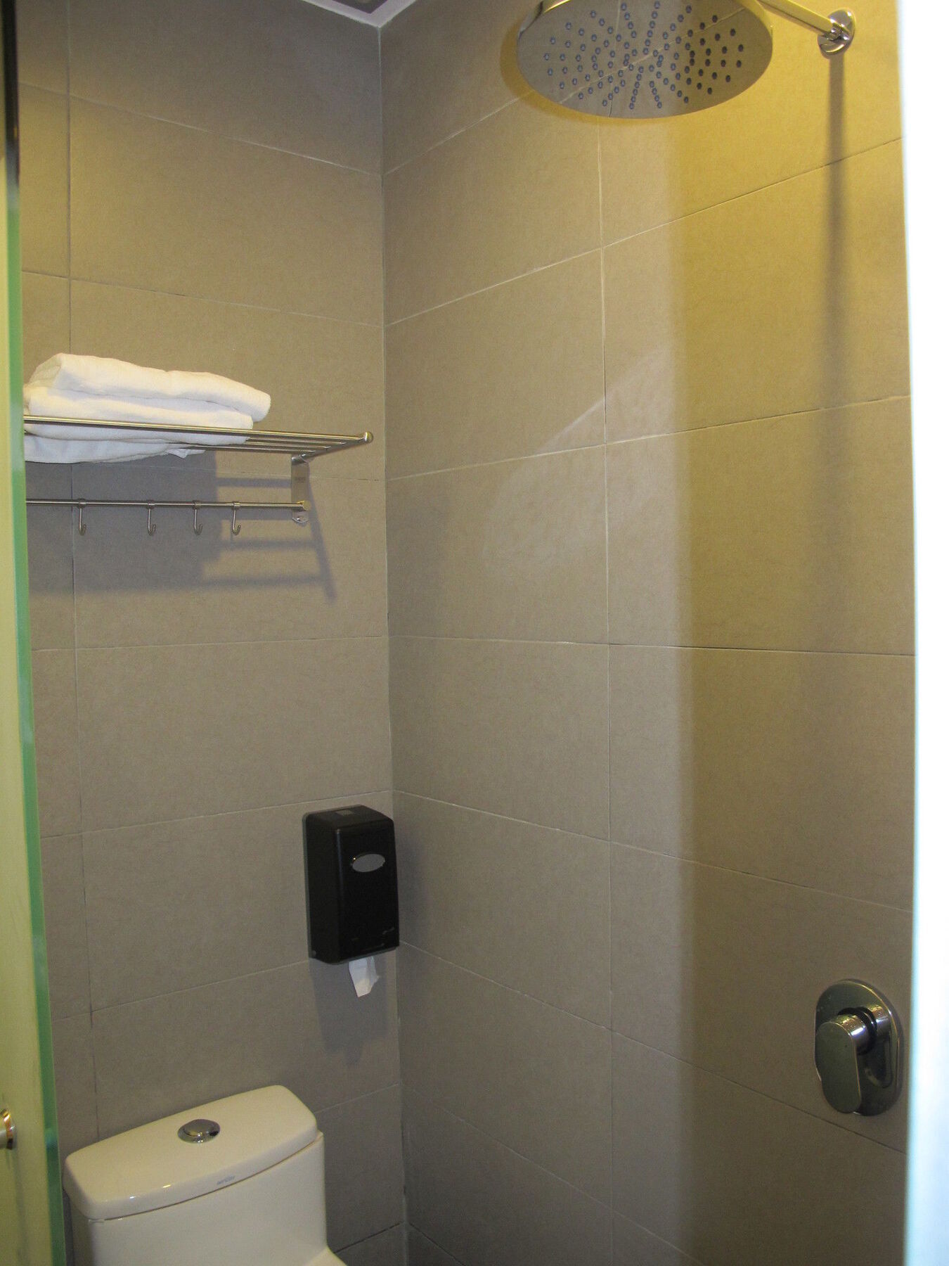 Hotel Austin Paradise - Taman Pulai Utama Секудаи Экстерьер фото